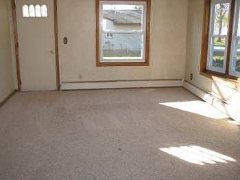 2nd image of 862 N Huron