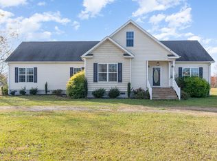 841 Crows Foot Rd, Mount Olive, NC 28365