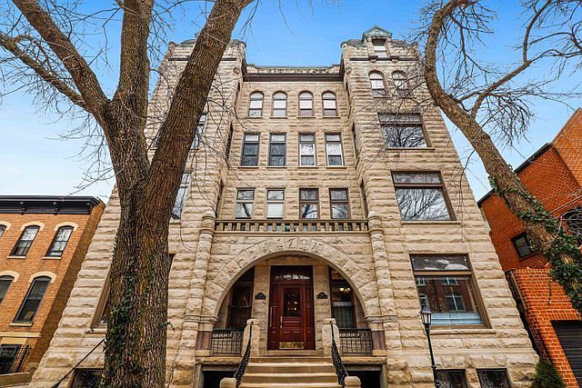 1st image of 551 W Belden Ave APT 2RW