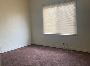 7402 S San Pedro St APT 1, Los Angeles, CA 90003