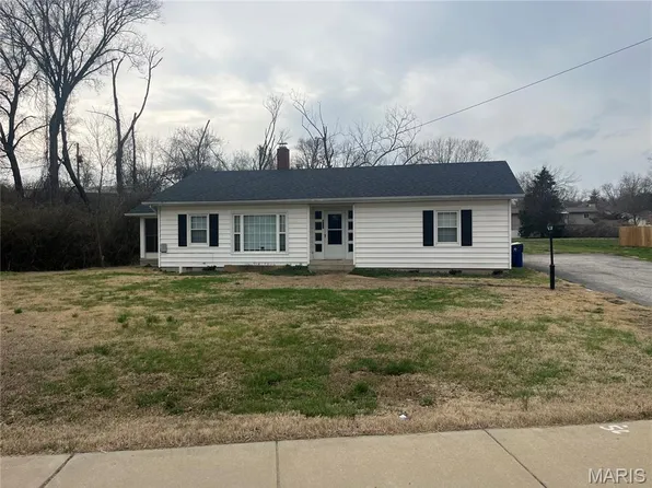 811 Horine Rd, Festus, MO 63028
