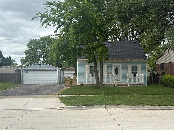 2nd image of 8125 Nightingale St