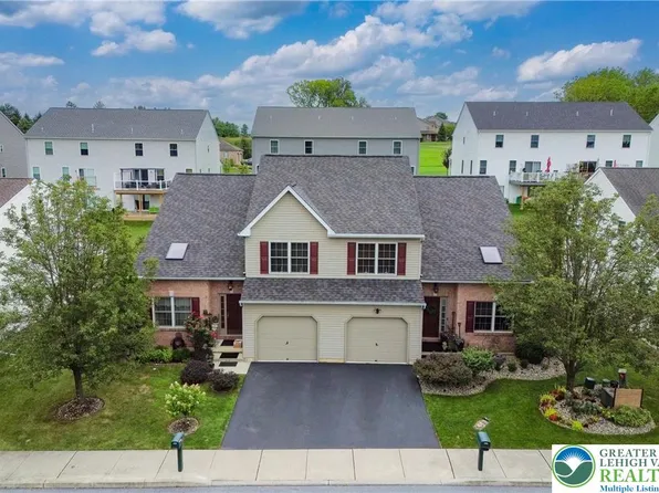 640 Walker Dr, Northampton, PA 18067