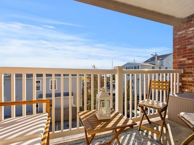 12 Cox Ct APT 5, Beverly, MA, 01915