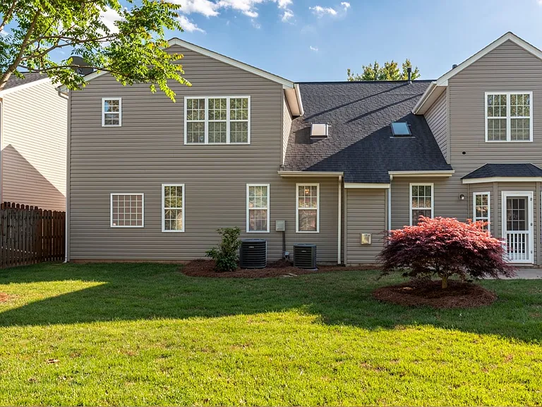 10922 Sedgemoor Ln — Photo 30