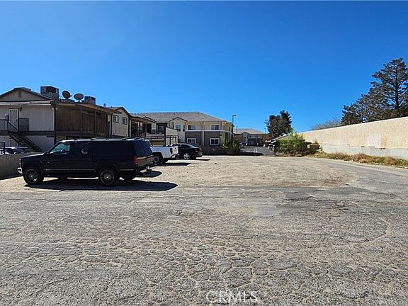 4th image of 0 Lariat Rd #11