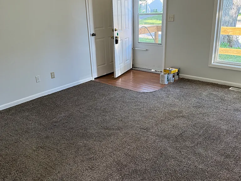 1500 Fairfield Dr — Photo 6
