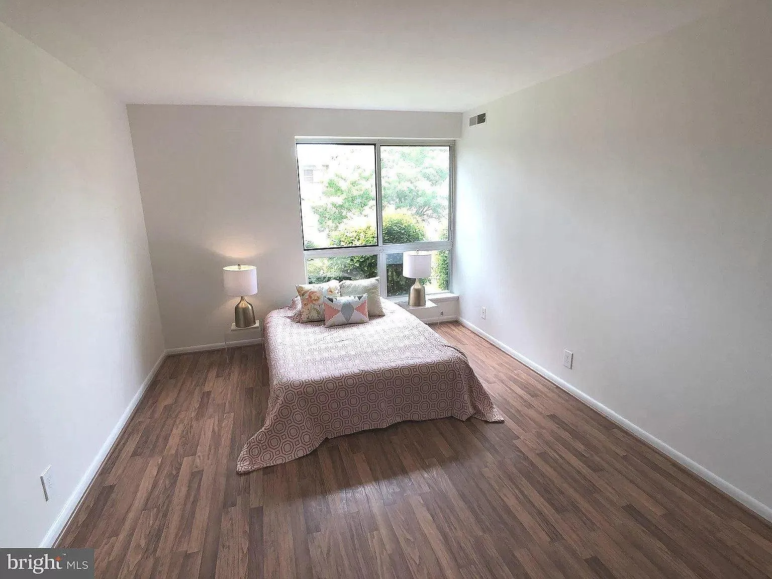 3706 N Rosser St — Photo 4