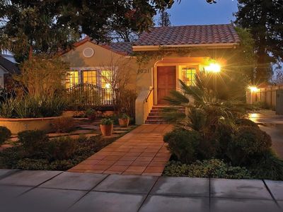 1021 Elm St, San Carlos, CA, 94070