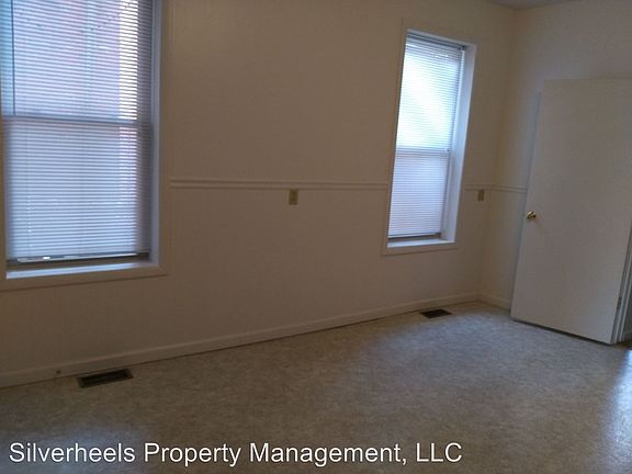 3rd image of 107 S 2nd St