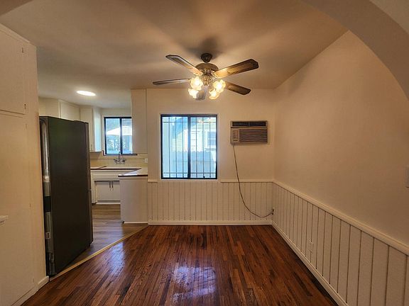 2nd image of 1215 N Orange Grove Ave APT 2