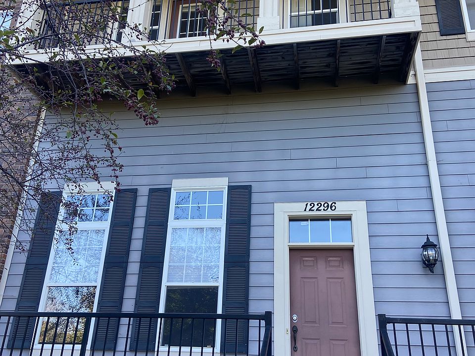 1st image of 12296 River Valley Dr