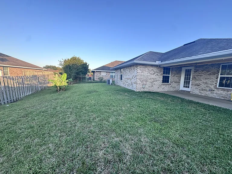 7565 Westland Oaks Dr — Photo 19