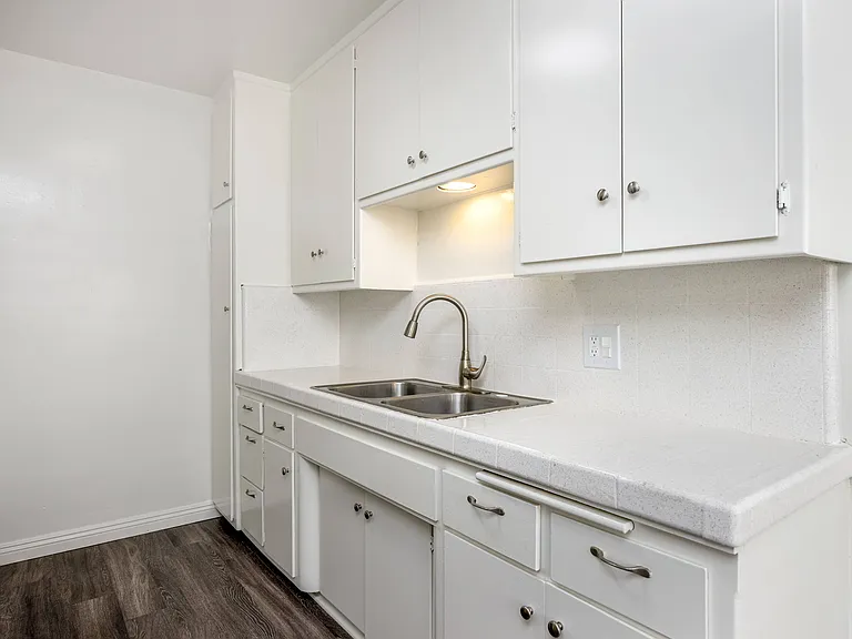 821 S Osage Ave — Photo 13