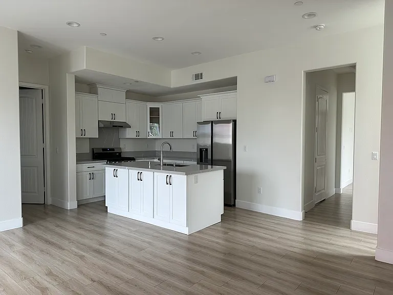 31911 Saint Joseph Ln — Photo 14