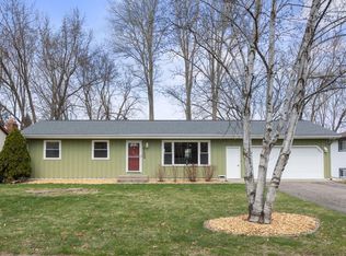 6162 46th St N, Oakdale, MN 55128