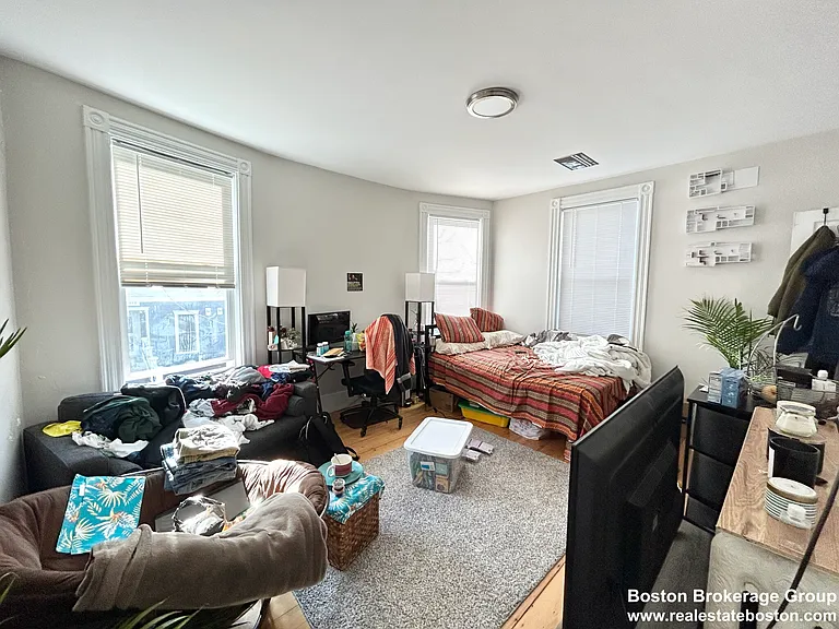 9 Mount Pleasant Ave #2 — Photo 8