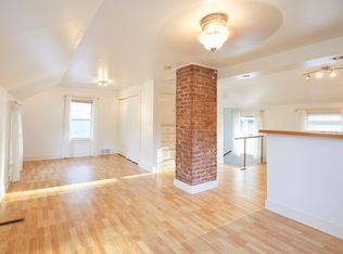 4132 W 217th St, Fairview Park, OH
