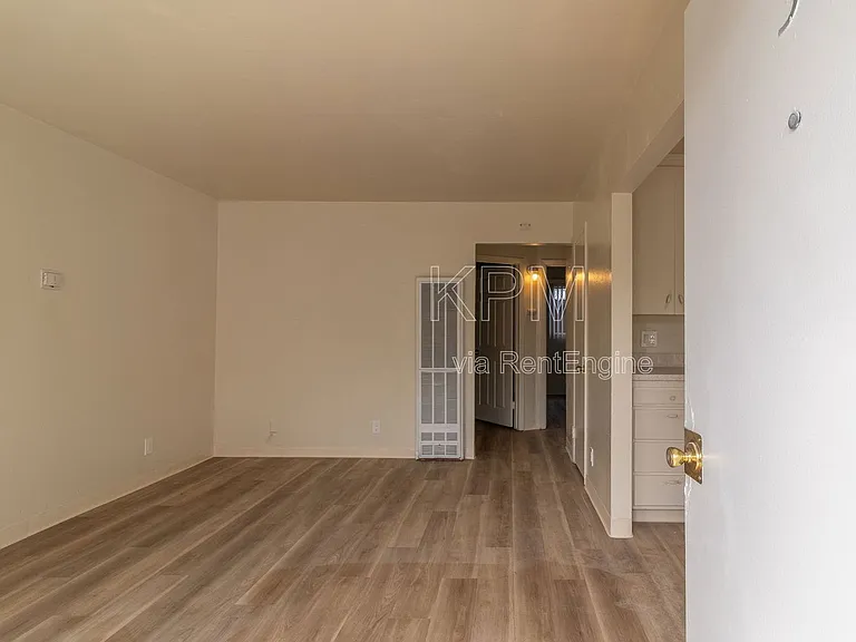 3814 N California St #3 — Photo 3
