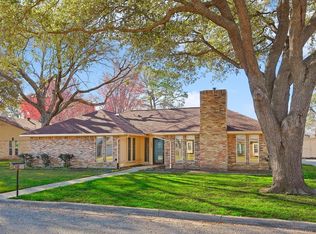 3604 Macbey Dr, Corinth, TX 76208