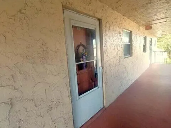 705 Lori Drive #312, Palm Springs, FL 33461