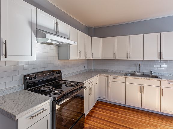 2nd image of 5 Lothrop St #1FF