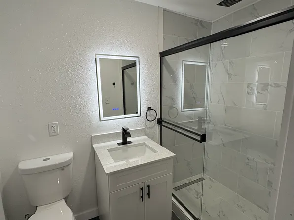 3915 W South Ave APT 2, Tampa, FL 33614
