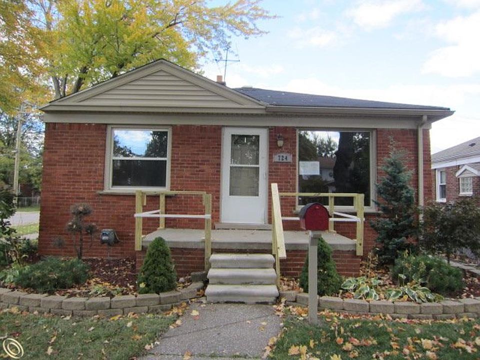 1st image of 724 Emmons Blvd