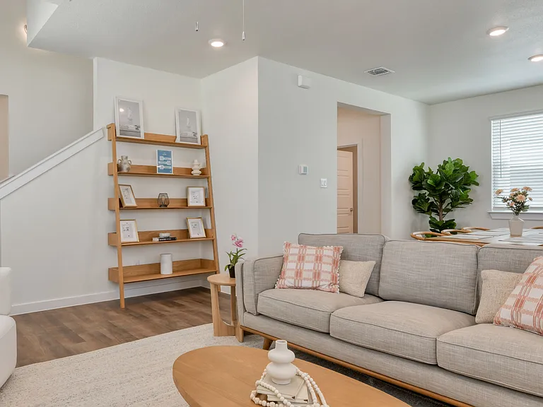 Altura Luxury Rental Homes — Photo 18