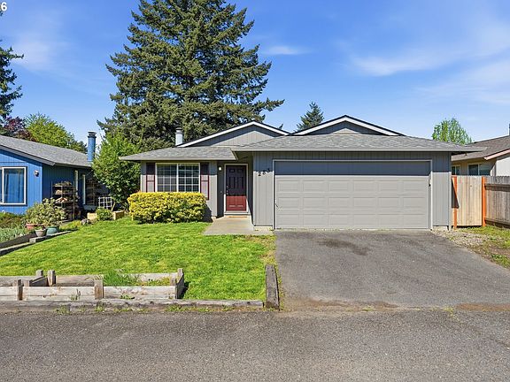 2nd image of 283 NW 182nd Ave