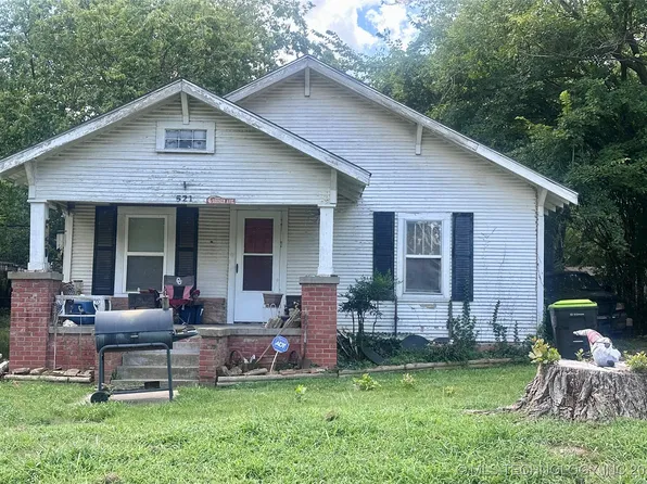 521 W 19th St, Ada, OK 74820