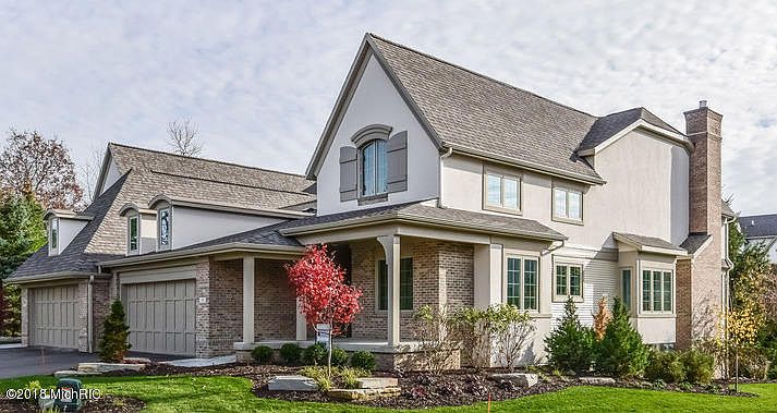 1st image of 58 Peartree Ln NE