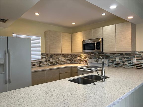 5th image of 2625 STATE ROAD 590 #2514