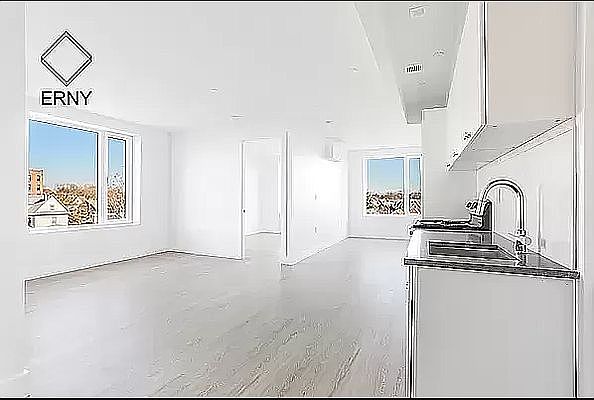 1st image of 3412 Glenwood Rd #3E