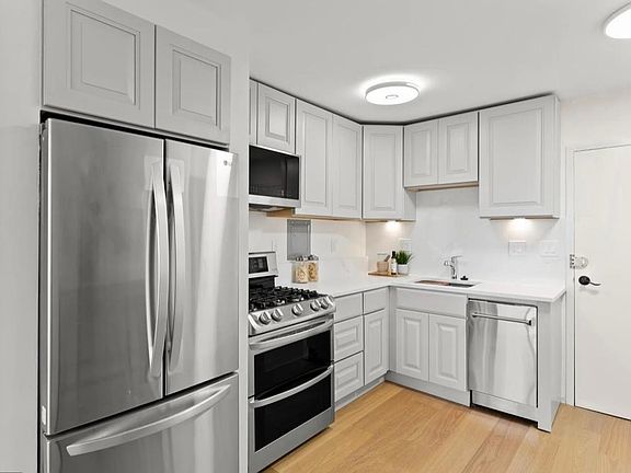 2nd image of 2030 F St NW APT 504