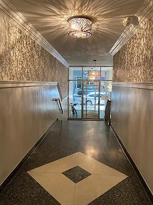 Rented by Manhattan Flats | media 24