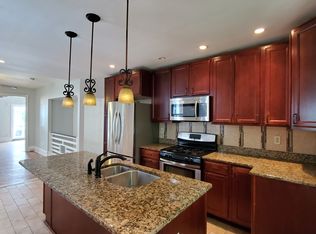 138 S Peach St, Philadelphia, PA 19139