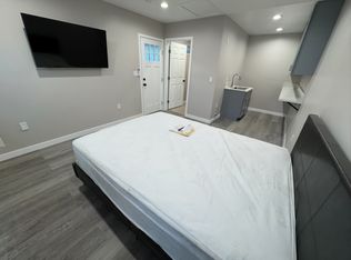 2742 1/2 E 219th St #1/2, Long Beach, CA 90810