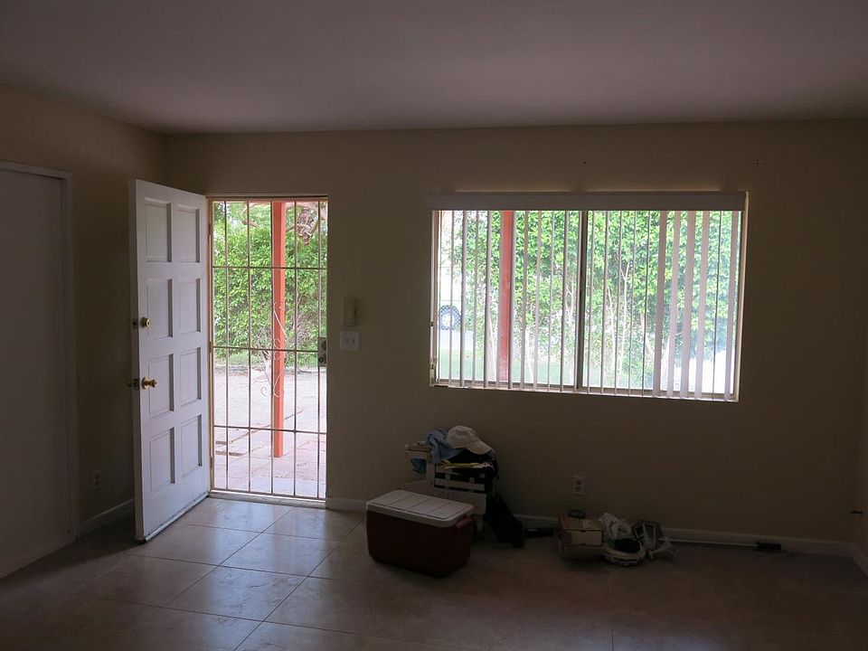 Front Exit to Porch