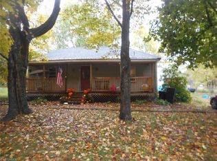 347 Oakview Ave, Struthers, OH 44471