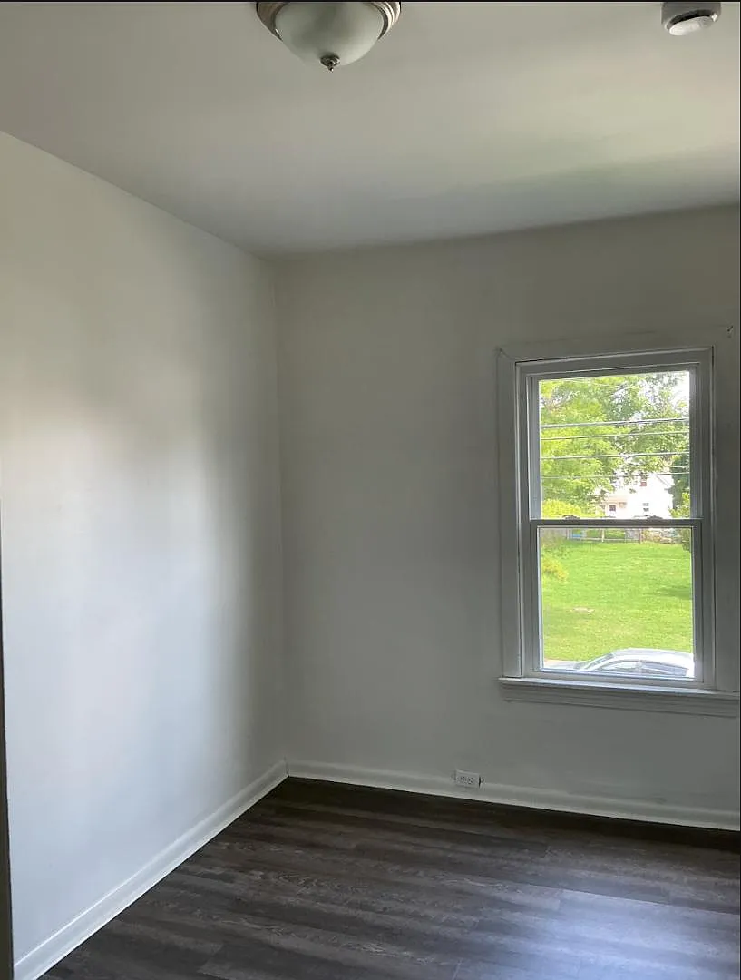 7801 Brinsmade Ave - Unit 2 — Photo 1