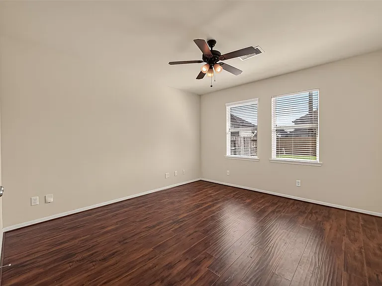 9118 Cavalier Ln — Photo 27