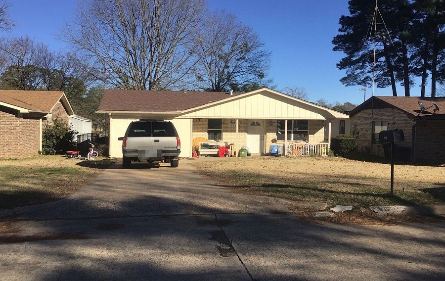 1st image of 419 Carroll Ave
