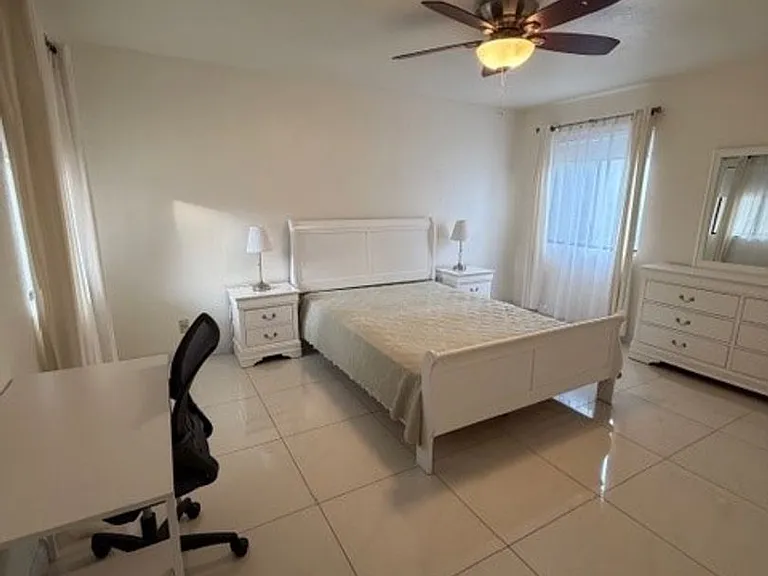 3428 Eastview Ct — Photo 14