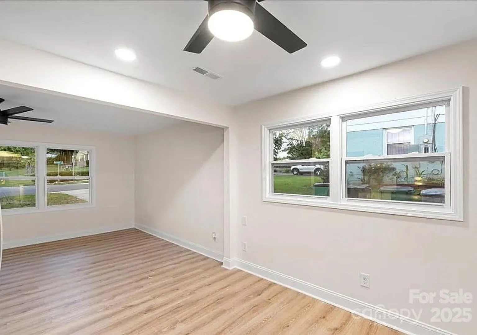 Room in 3 Bedroom Home at Braden Dr — Photo 2