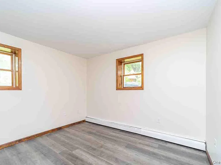 126 Red Top Rd #B — Photo 9