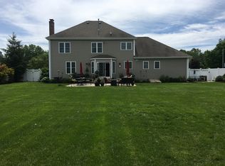 60 Annawon Ave, Wrentham, MA 02093