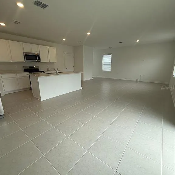 3634 Hardman Dr — Photo 7