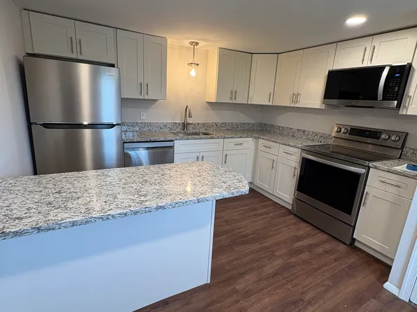608 Heckel Ave APT 2, Spring City, PA 19475