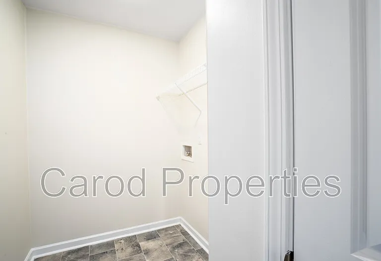 5015 Concho Rd — Photo 21